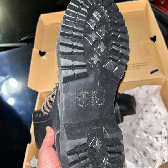 DR. MARTENS Ryan 10-Eyelet Leather Boots MEN US Size 10 New IN BOX - Picture 4 of 8